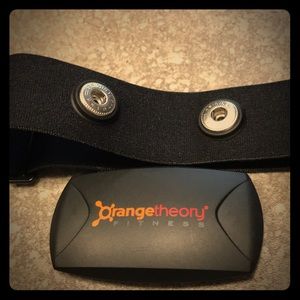 Otbeat core unit with pod and strap.